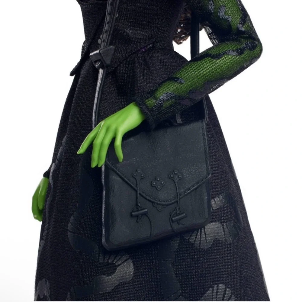 New Wicked Elphaba 11